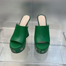 Gucci Heeled Shoes